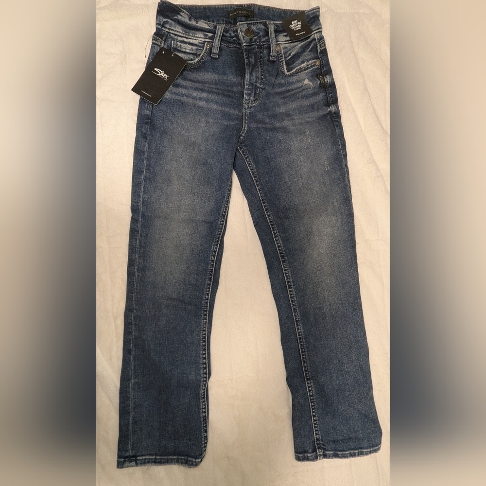 Women's Suki Curvy fit Mid-rise from Silver Jean Co. - Picture 2 of 4
